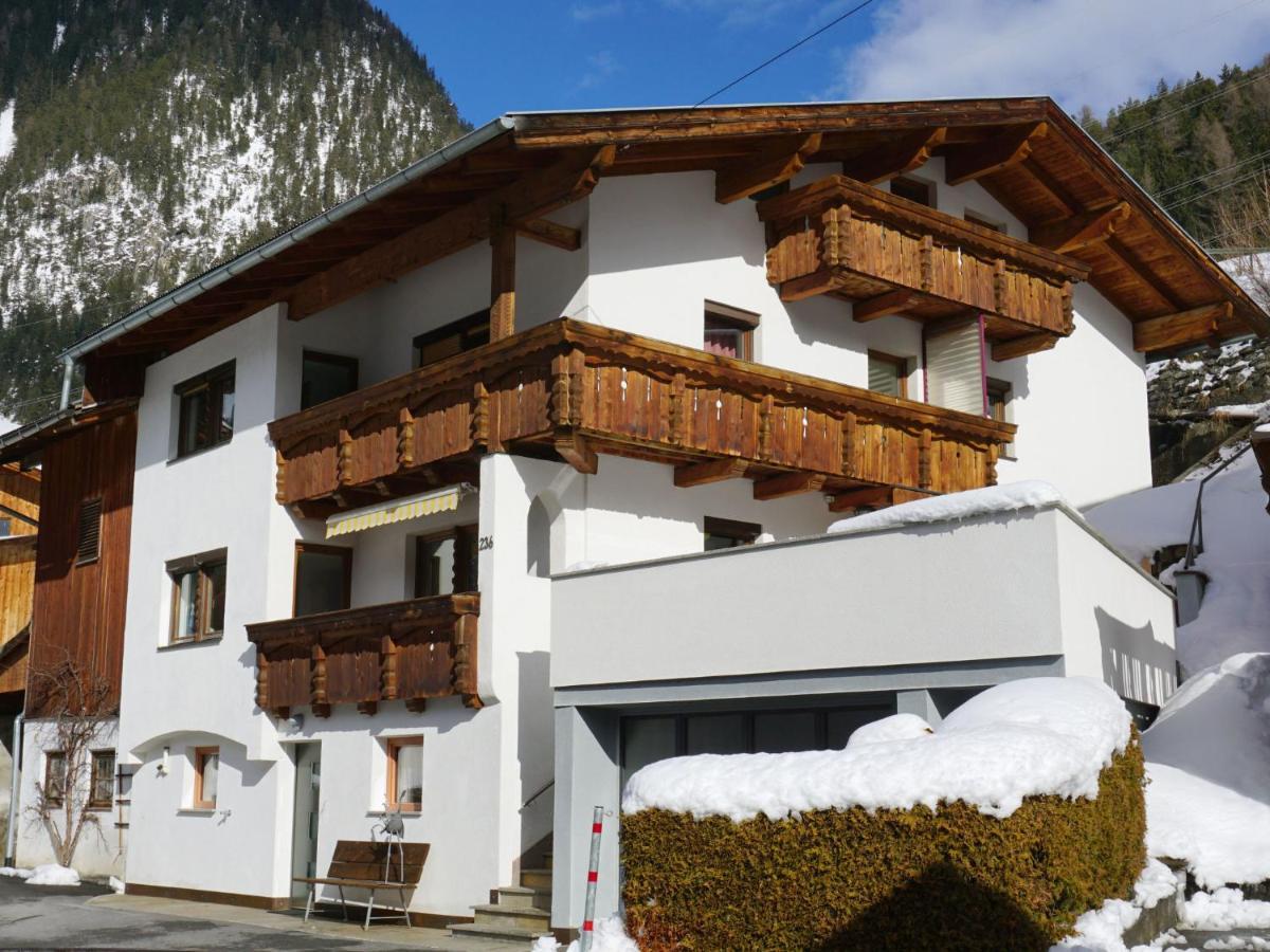 Hoelzl By Interhome * Flirsch