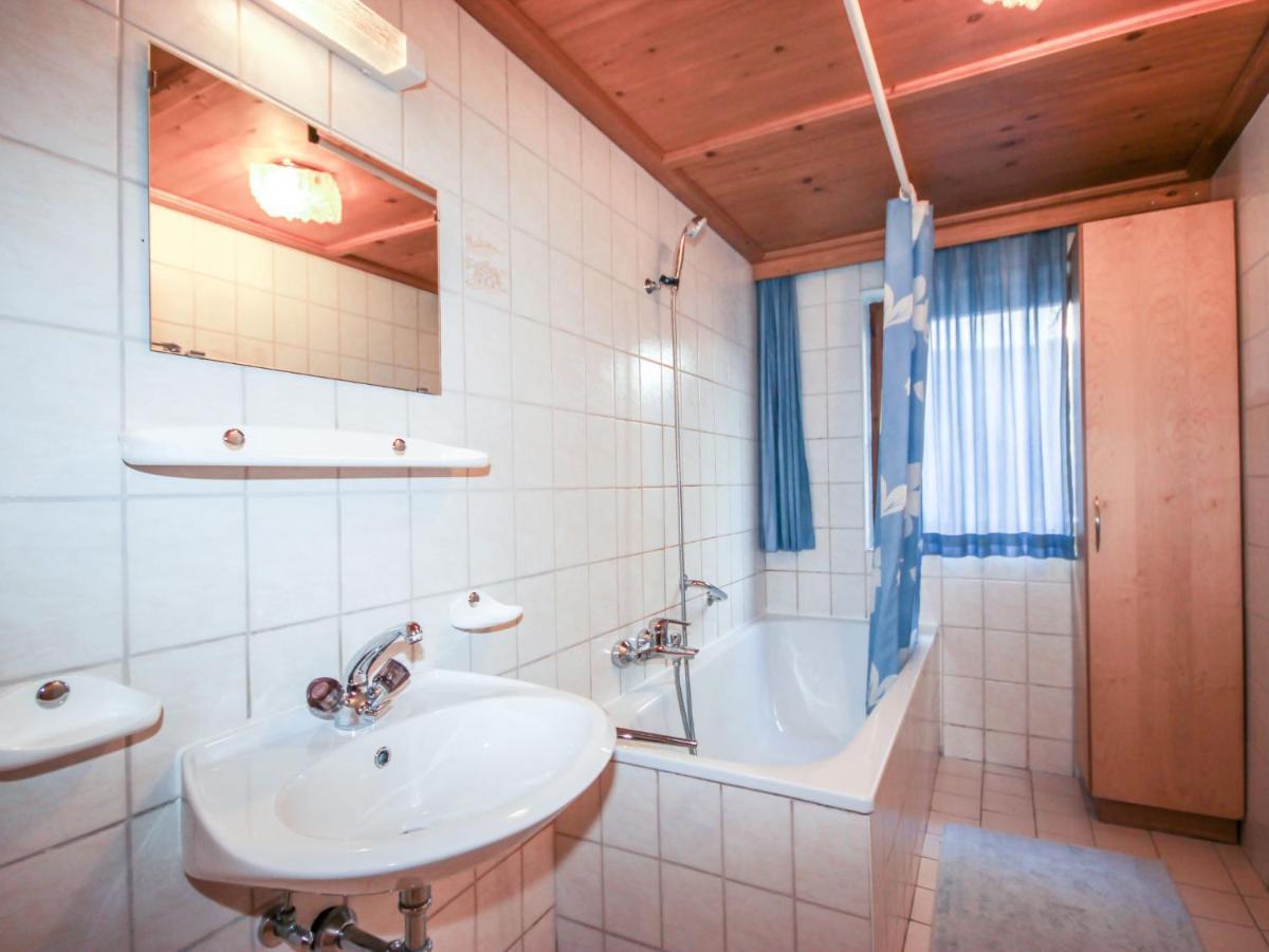 Holiday home Hoelzl By Interhome